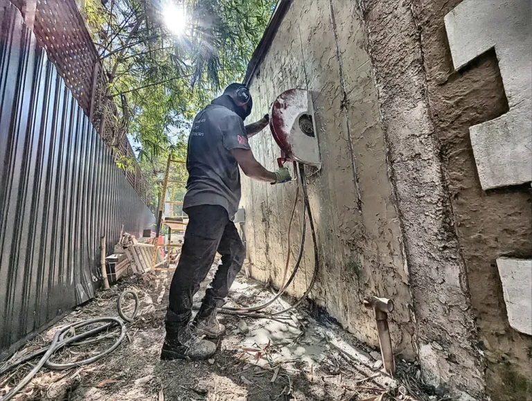 How to safely and effectively take down concrete structures