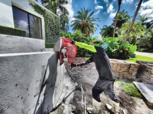 Is it better to cut concrete wet or dry?