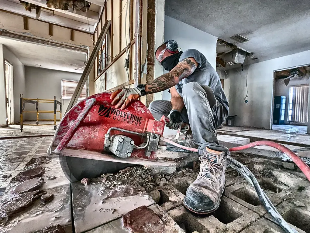 Mastering concrete sawing and breaking: precision demolition expertise in miami