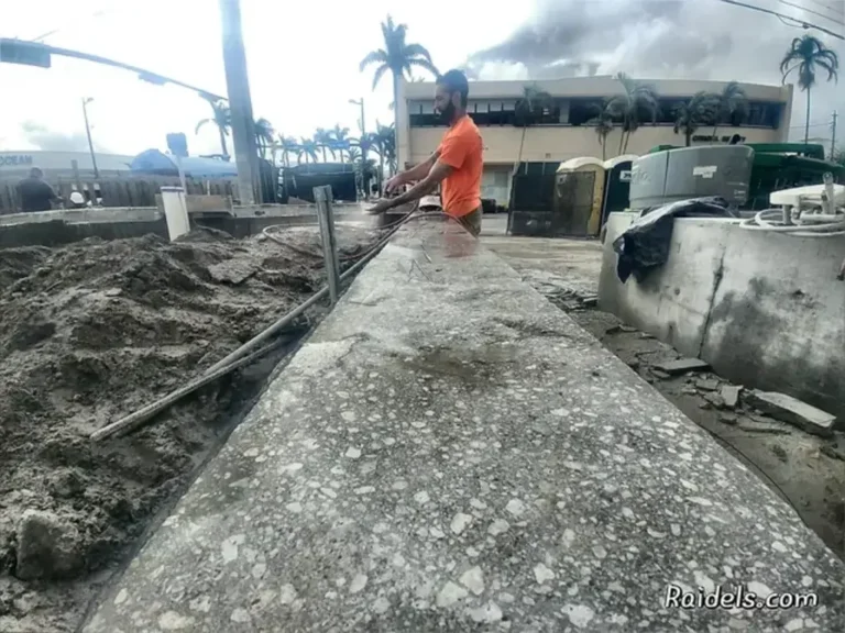 specialized hydraulic cutting for seawall caps, docks, and piles