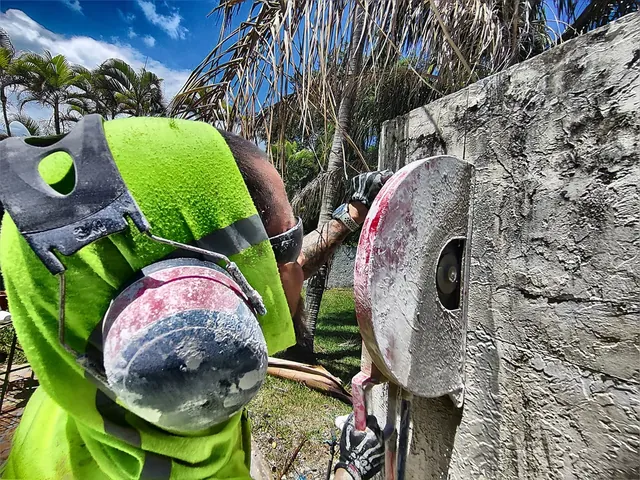 How to Find and Hire the Right Demolition Contractor Near You Without Getting Burned