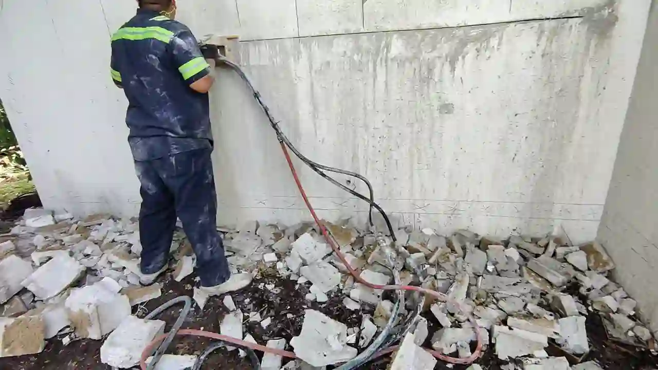 hire jackhammer 101