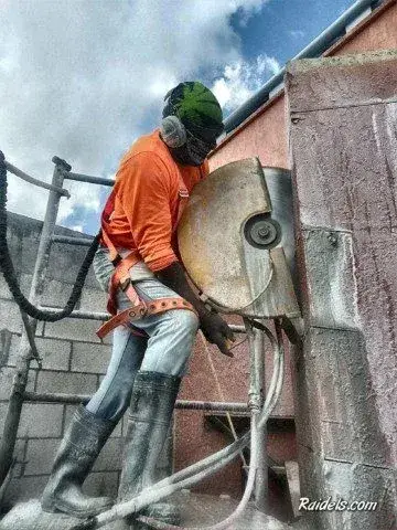 Cutting the Penthouse Walls